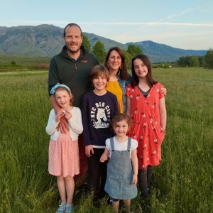 ReeveFamily-Square